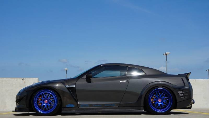 Illustration for article titled At $59,995, Could This Modded 2009 Nissan GT-R Get You To Say ‘Go-Go-Godzilla?’